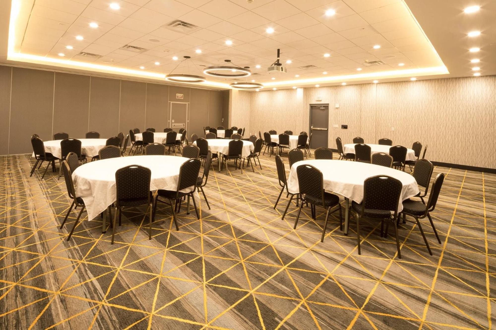Holiday Inn & Suites Detroit - Troy By Ihg Luaran gambar
